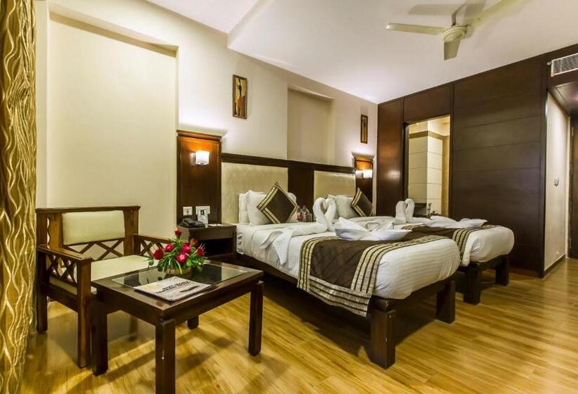 Fotos del hotel Golden Manor:  9