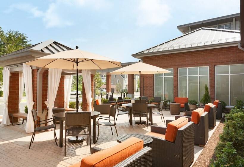 هتل Hilton Garden Inn Boston Logan Airport