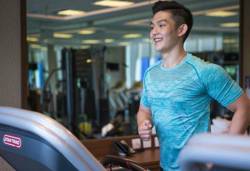 هتل Holiday Inn Express Jakarta International Expo, An Ihg