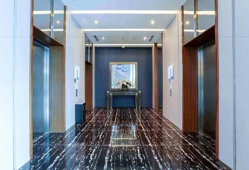 هتل Holiday Inn Express Jakarta International Expo, An Ihg