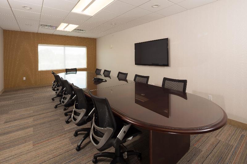 هتل Holiday Inn Express & Suites Port Huron, An Ihg