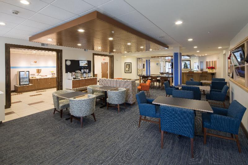 هتل Holiday Inn Express & Suites Port Huron, An Ihg
