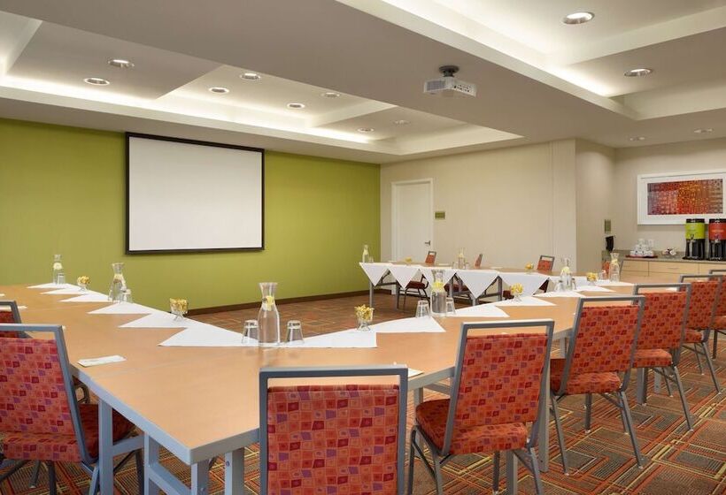 בית מלון כפרי Home2 Suites By Hilton Idaho Falls
