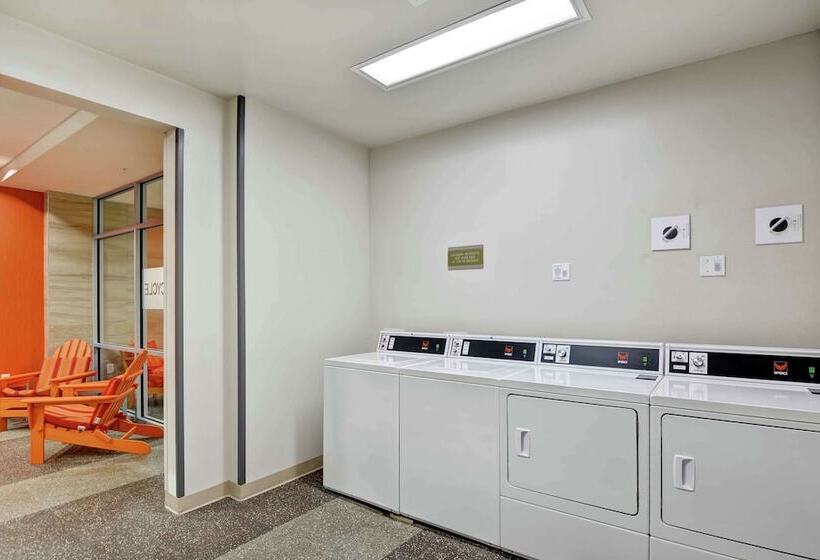 בית מלון כפרי Home2 Suites By Hilton Idaho Falls