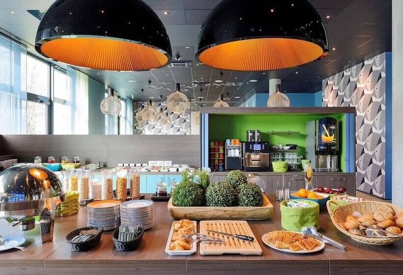 هتل Ibis Styles Konstanz