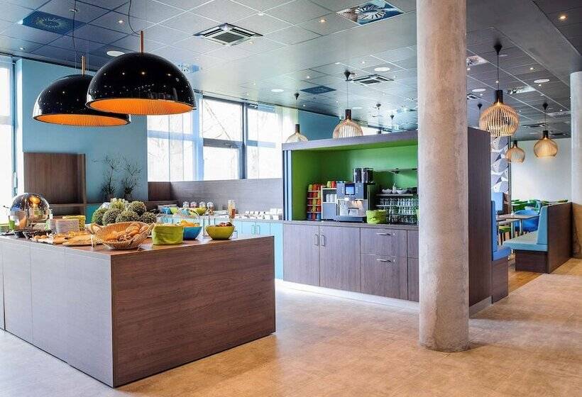 هتل Ibis Styles Konstanz
