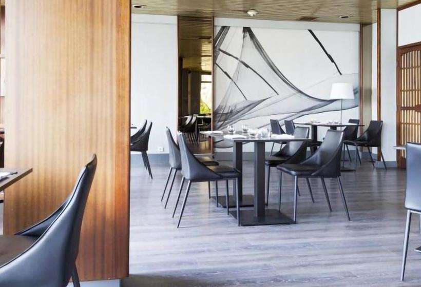 酒店 La Voile Rouge