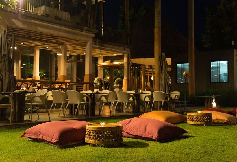 هتل Lala Mukha Tented Resort Khao Yai