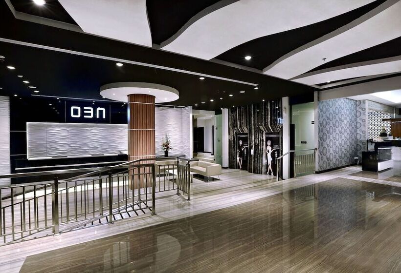 Fotos del hotel Neo Dipatiukur Bandung By Aston:  23