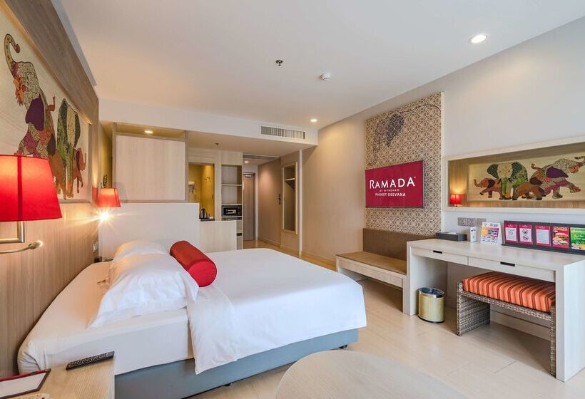 هتل Ramada By Wyndham Phuket Deevana