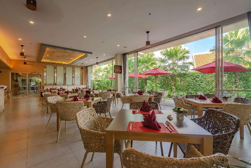هتل Ramada By Wyndham Phuket Deevana