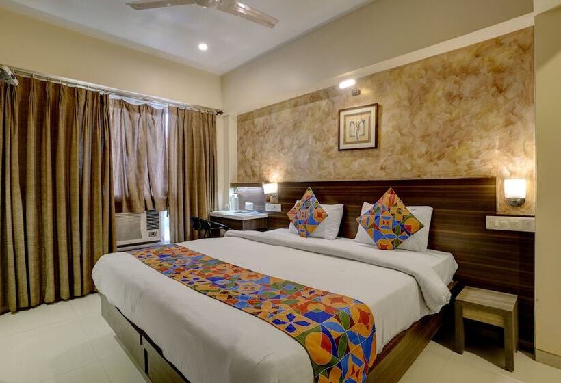 هتل Srikrishna Paradise Thane Airoli