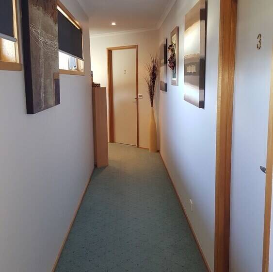 هتل Venus Escapes Guesthouse