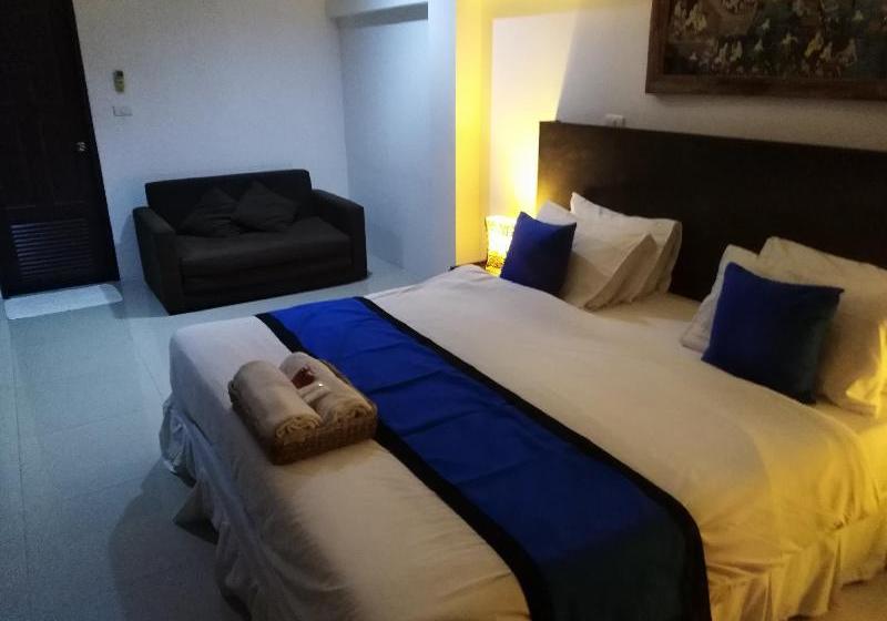 Пансион Baan Oui Phuket Guest House