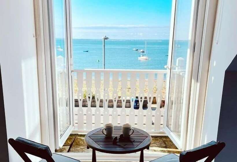 پانسیون Beaches Guest House