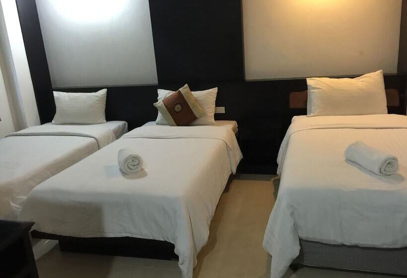 پانسیون The Bird Cage Patong Guesthouse