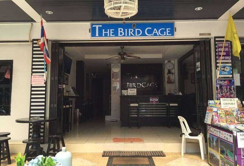 Pension (Hôtel basse catégorie) The Bird Cage Patong Guesthouse