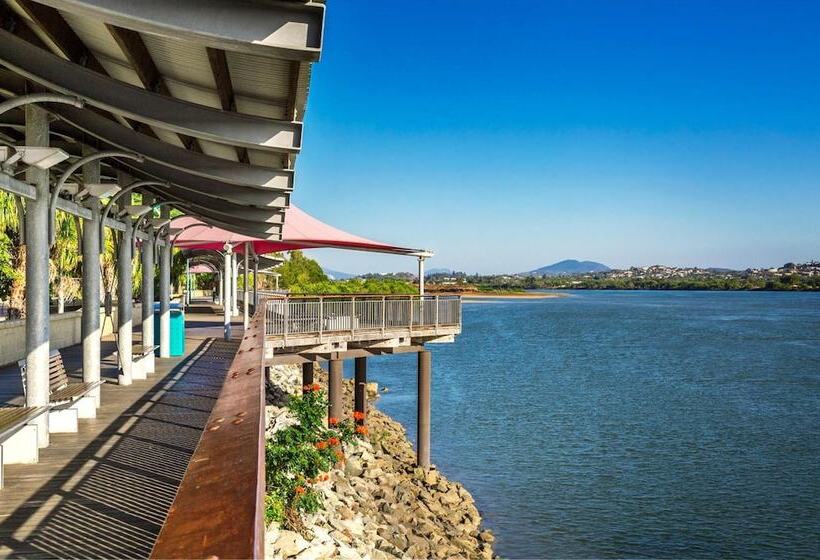 Quest Mackay On Gordon