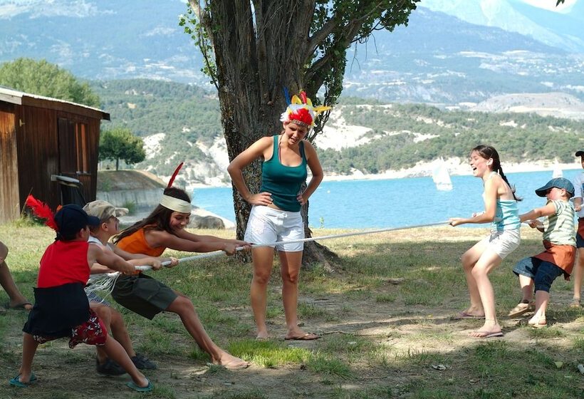 منتجع L Ecrin Du Lac