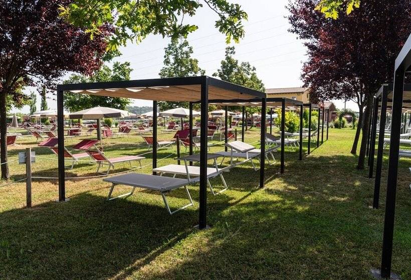 هتل Agriturismo Dei Grippi