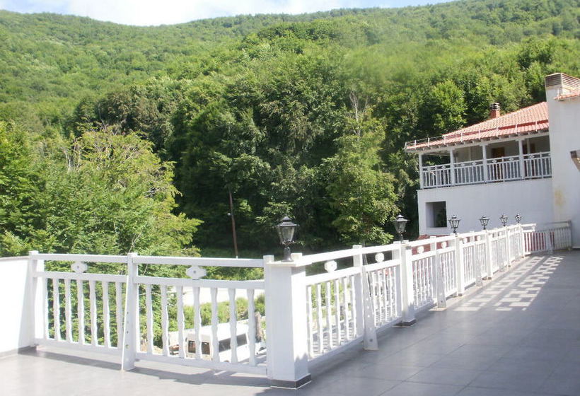 Anamar Pilio Resort