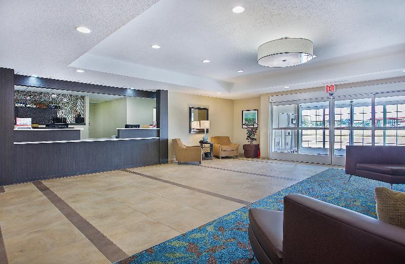 בית מלון כפרי Candlewood Suites Fort Campbell   Oak Grove, An Ihg