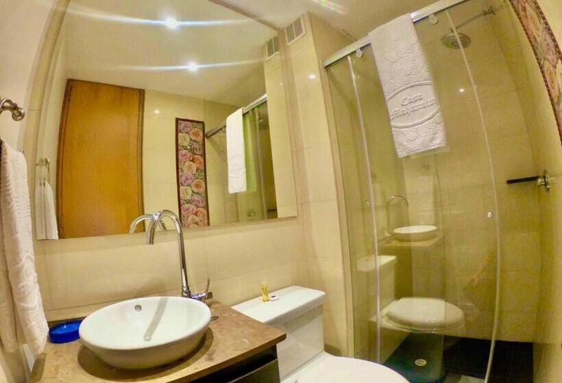 هتل Casa Mahanaim Colferias, Bogotá