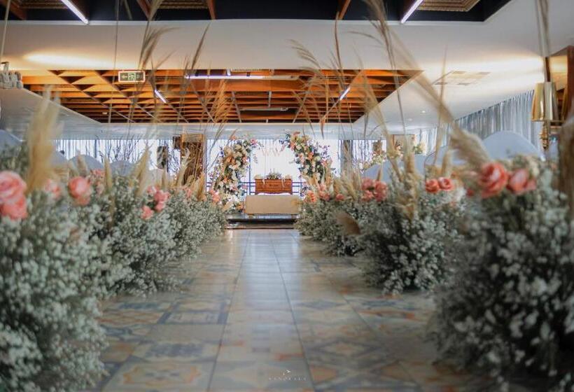 Fotos del hotel Crowne Plaza Bandung, An Ihg:  12