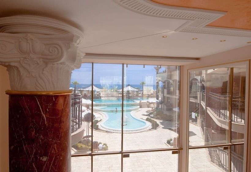 هتل Golden Rainbow Vip Residence