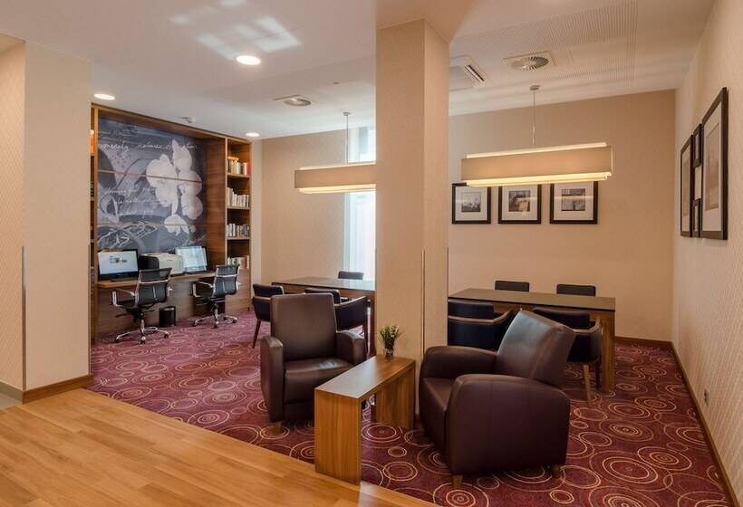 Fotos del hotel Hampton By Hilton Frankfurt City Centre:  63