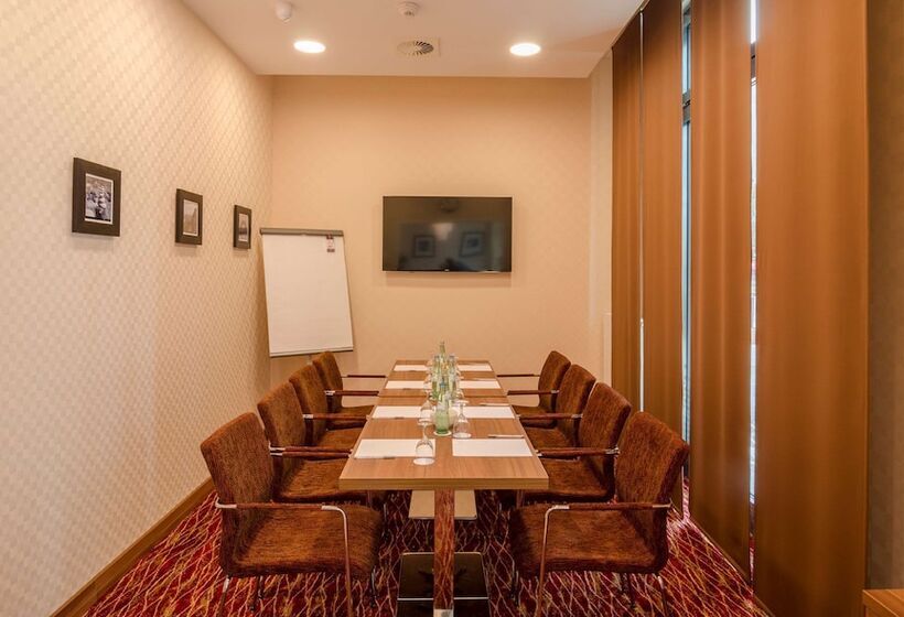 Fotos del hotel Hampton By Hilton Frankfurt City Centre:  64