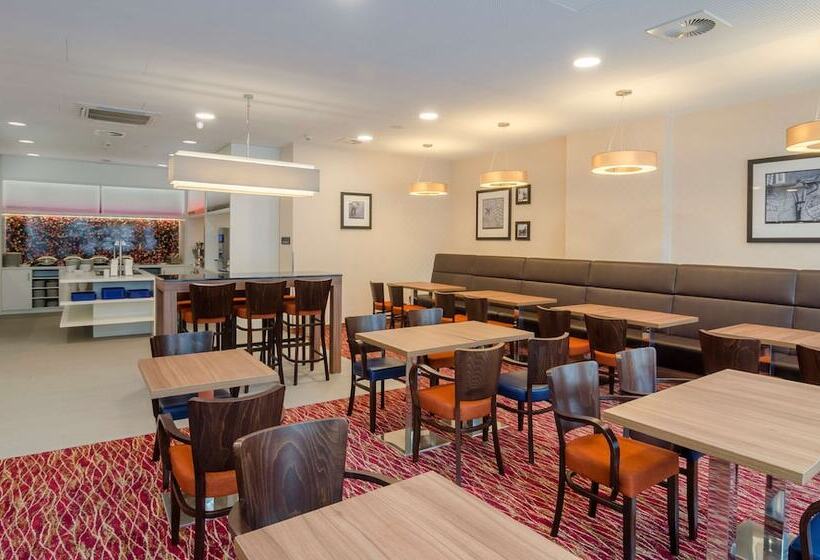 Fotos del hotel Hampton By Hilton Frankfurt City Centre:  70