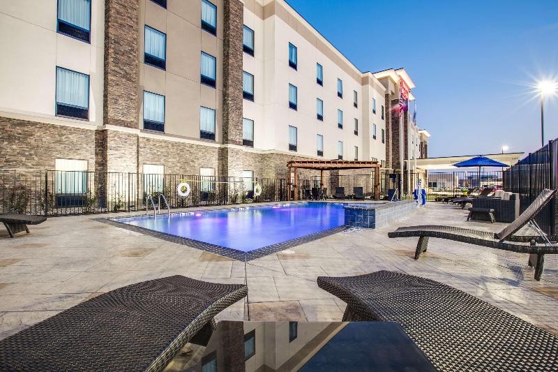 هتل Hampton Inn & Suites Dallas/ft. Worth Airport South