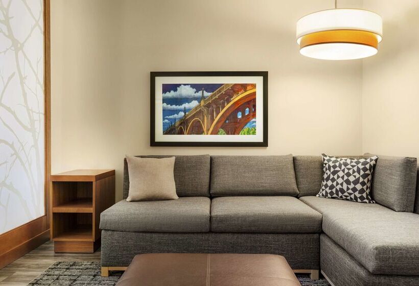 هتل Hyatt Place Columbia/downtown/the Vista