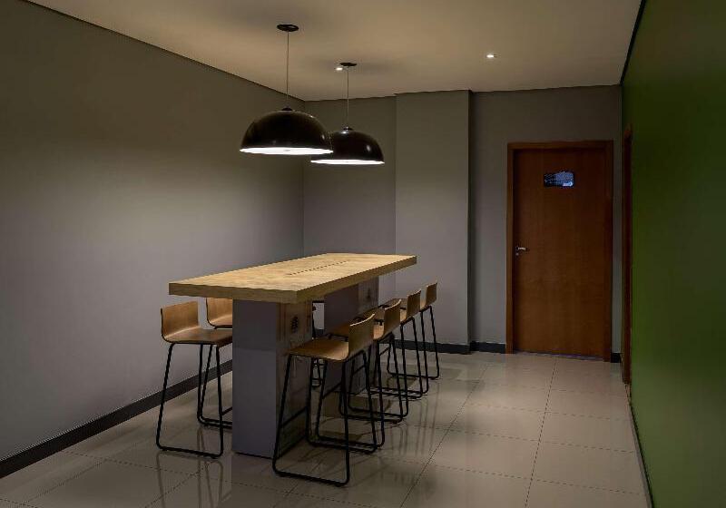 هتل Euro Suite São Jose Do Rio Preto By Nacional Inn