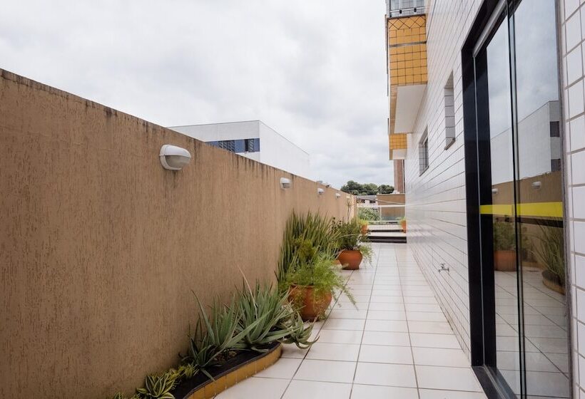 בית מלון כפרי Ibituruna Center