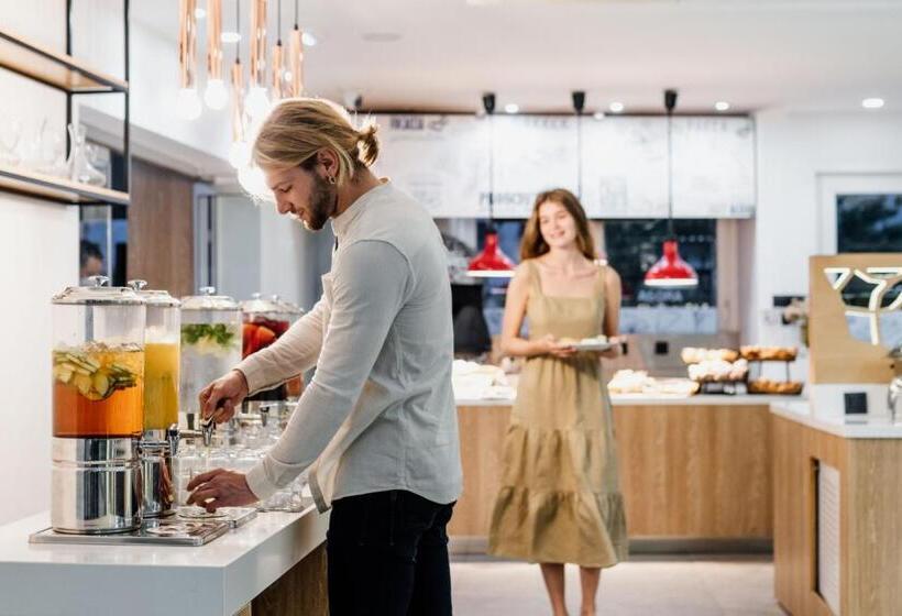 Fotos del hotel Infinity Blue Boutique  & Spa  Adults Only:  12