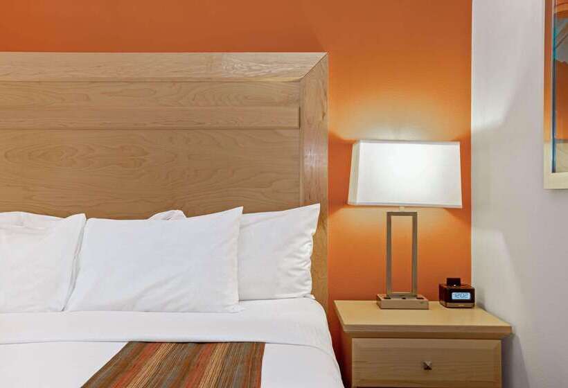 فندق La Quinta Inn & Suites By Wyndham Grand Forks