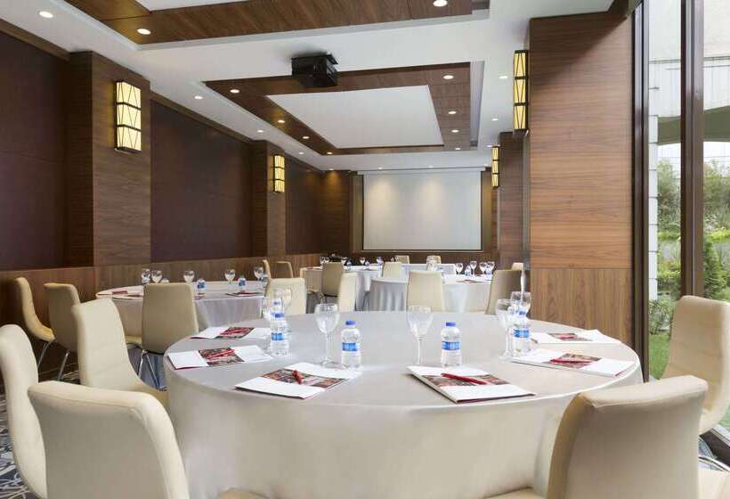 Fotos del hotel Ramada By Wyndham Istanbul Florya:  15