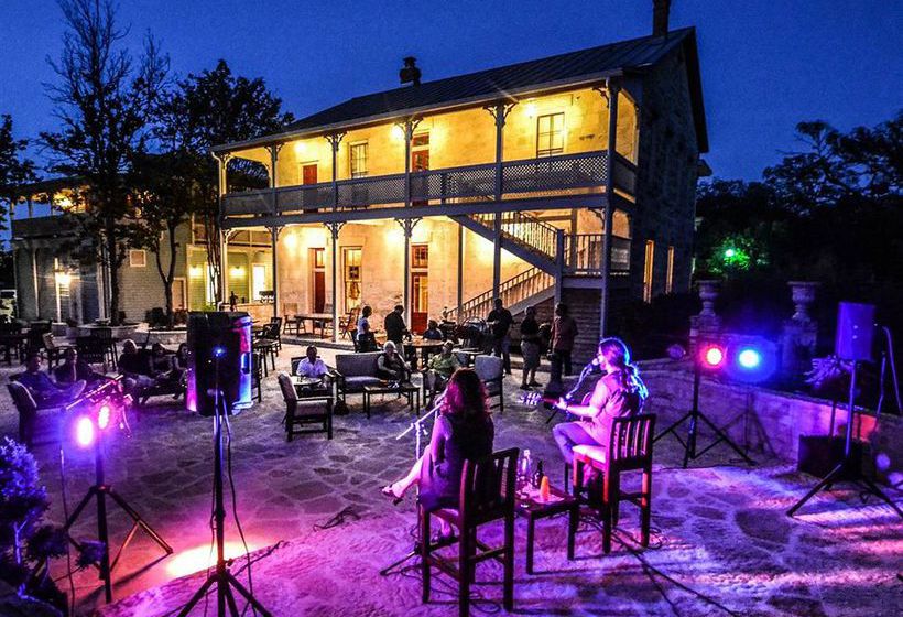 호텔 Legendary Texas Polo Club At Phillip Manor Sqaure B&b