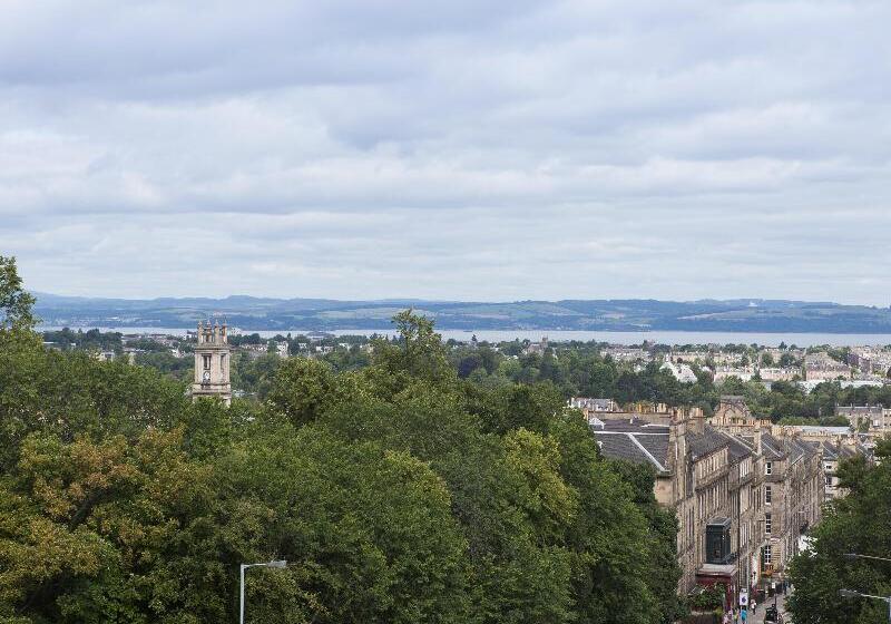 Fotos del hotel The Spires:  4