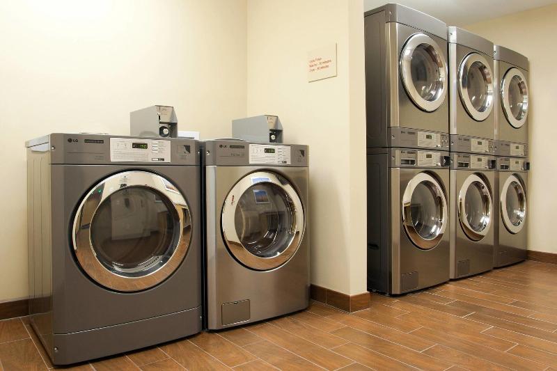 هتل Towneplace Suites By Marriott Carlsbad