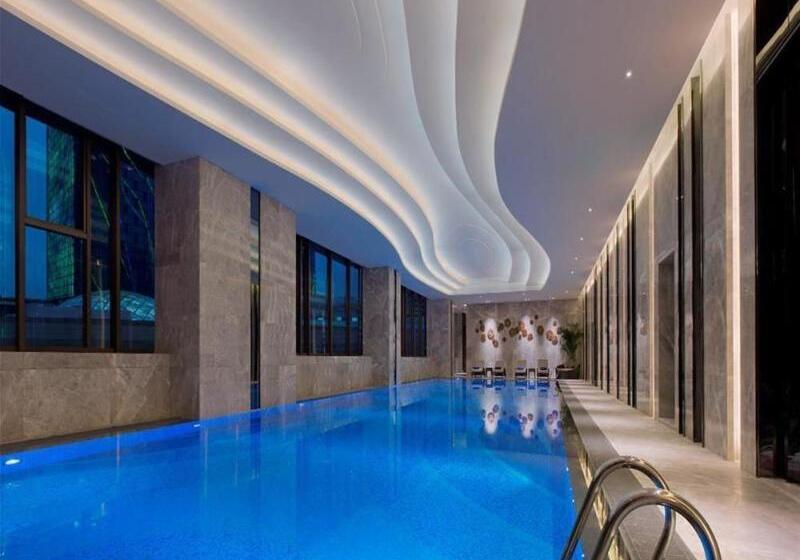 هتل Wanda Vista Kunming