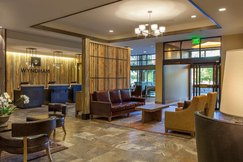 هتل Club Wyndham Resort At Avon