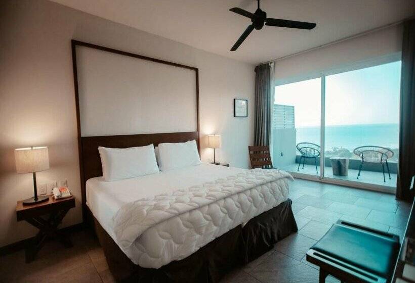 هتل Wyndham Tamarindo