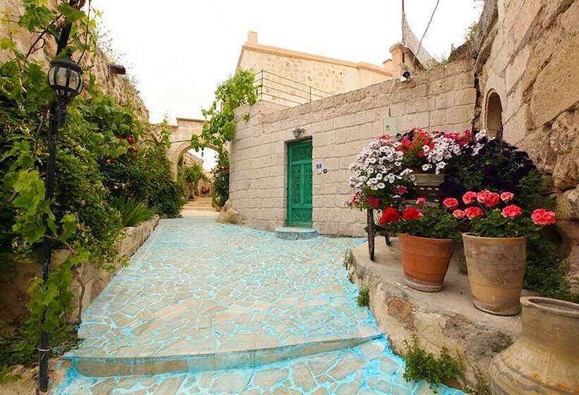 Larina Cave Otel