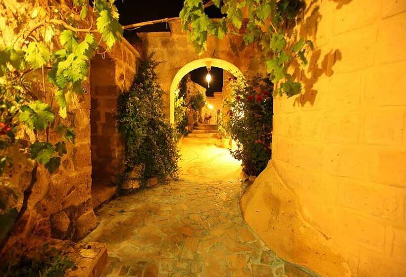 Larina Cave Otel