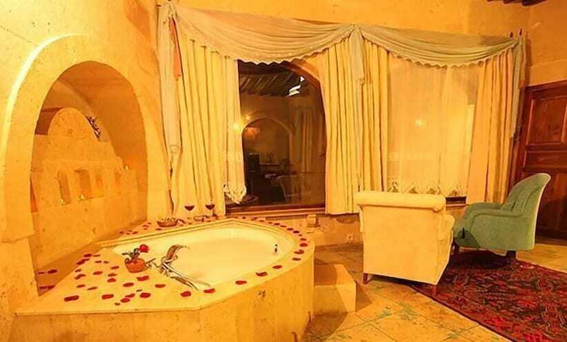 Larina Cave Otel