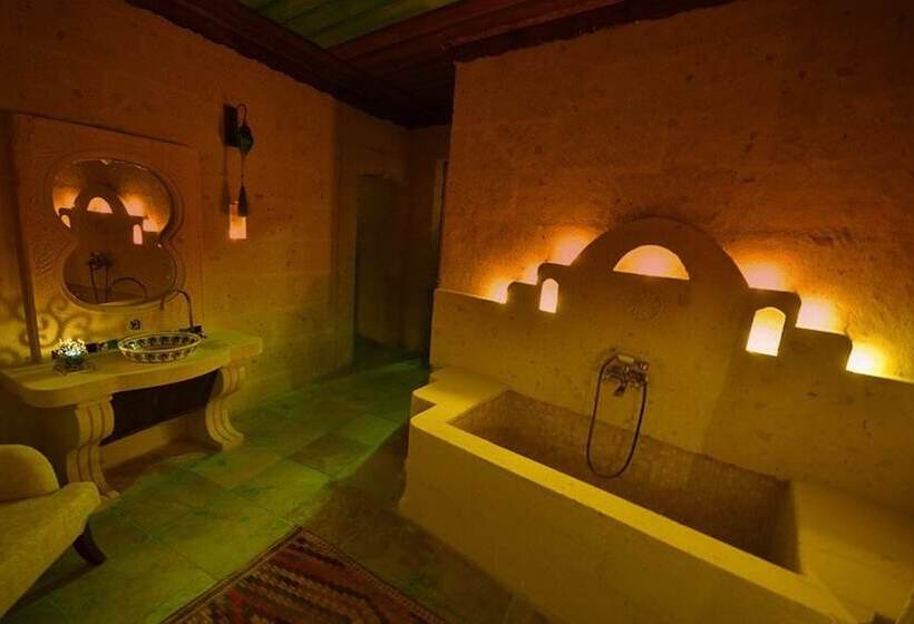 Larina Cave Otel