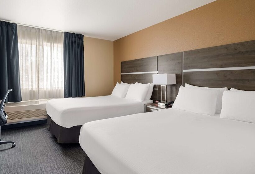 مُتل SureStay Hotel by Best Western Wells